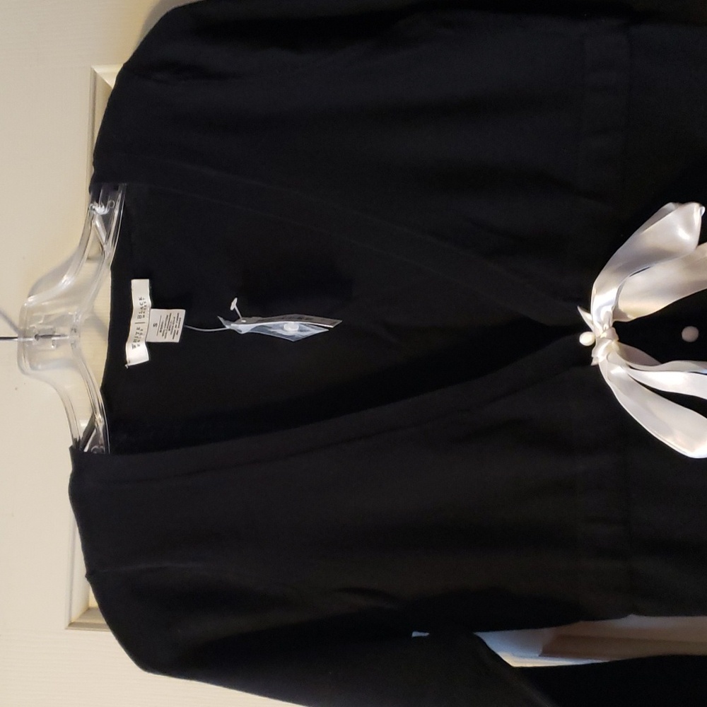 NWT WHBM Black Sweater with White buttons and sash. Size Small - Picture 2 of 5